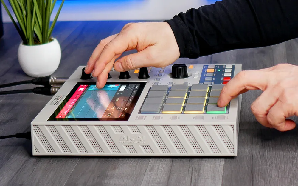 Akai MPC One Retro