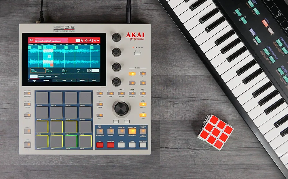 Akai MPC One Retro