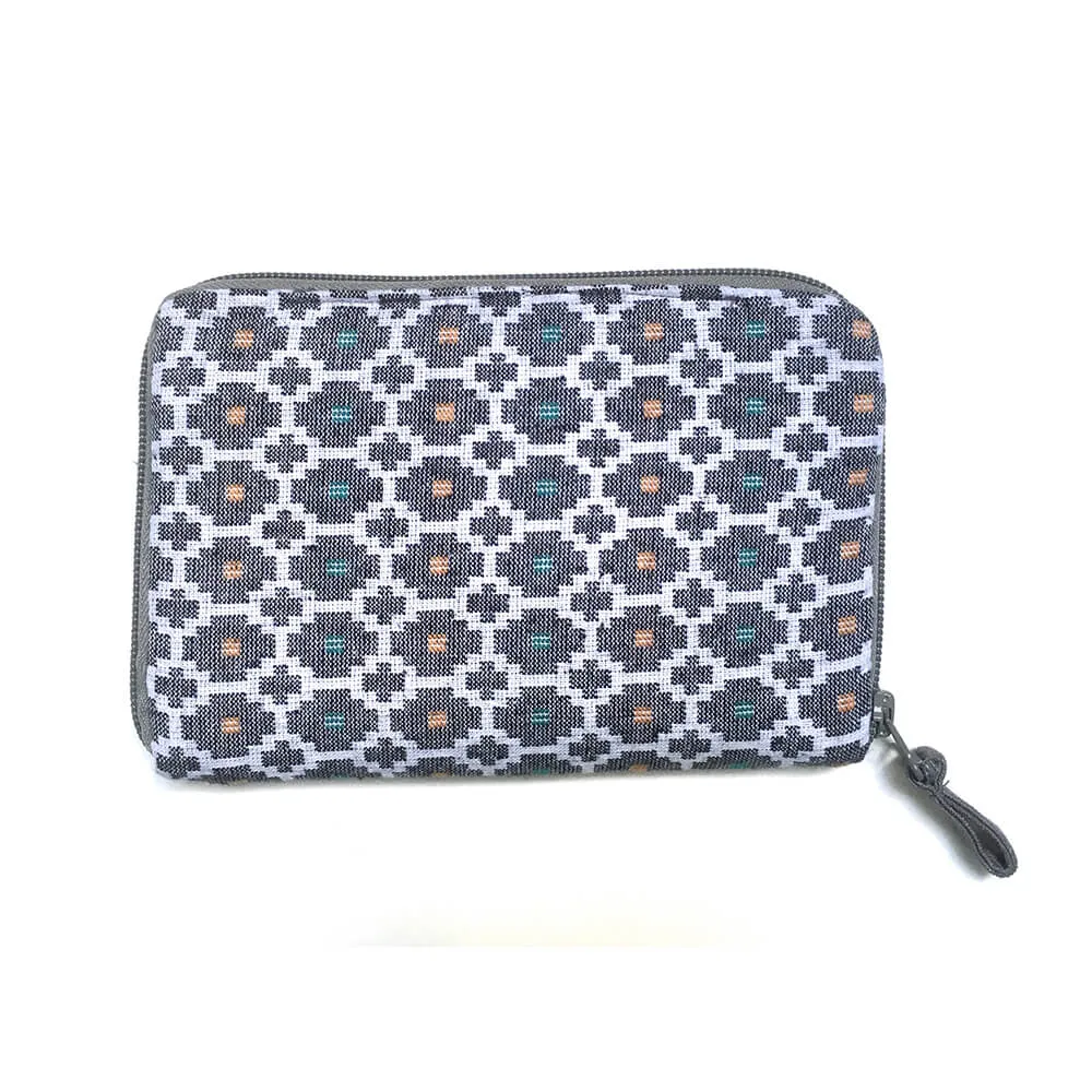 Black Dhaka case medium