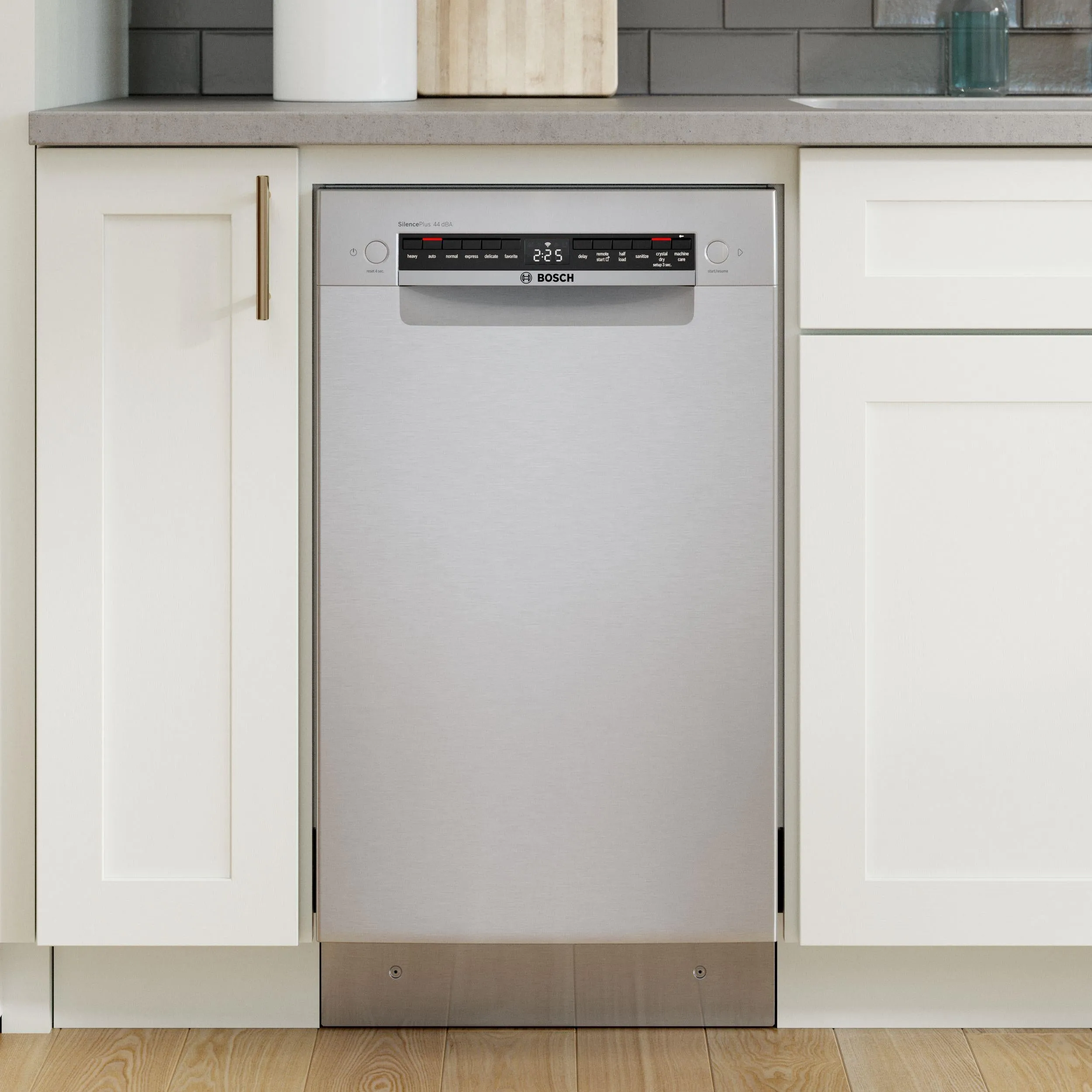 Bosch Built-in, 800 Series 18" Recessed Handle ADA-compliant Dishwasher SPE68C75UC