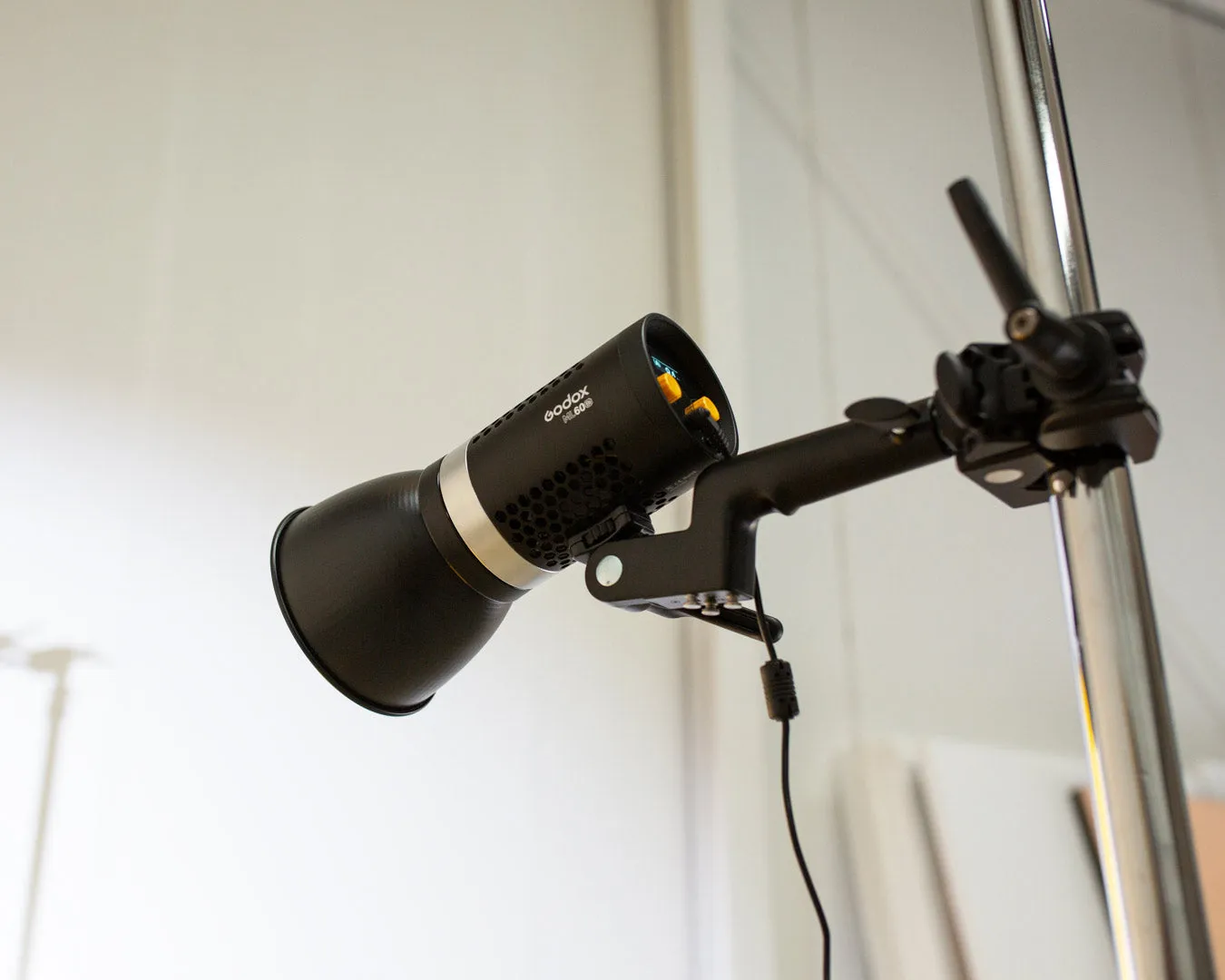 Godox ML60 Portable 5500K Continuous LED Light (Godox Mount)