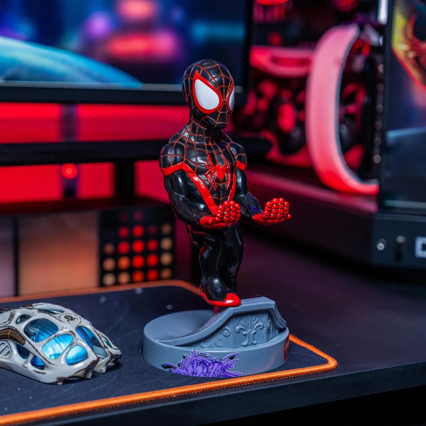 Marvel: Miles Morales Cable Guys Controller Holder and Phone Stand
