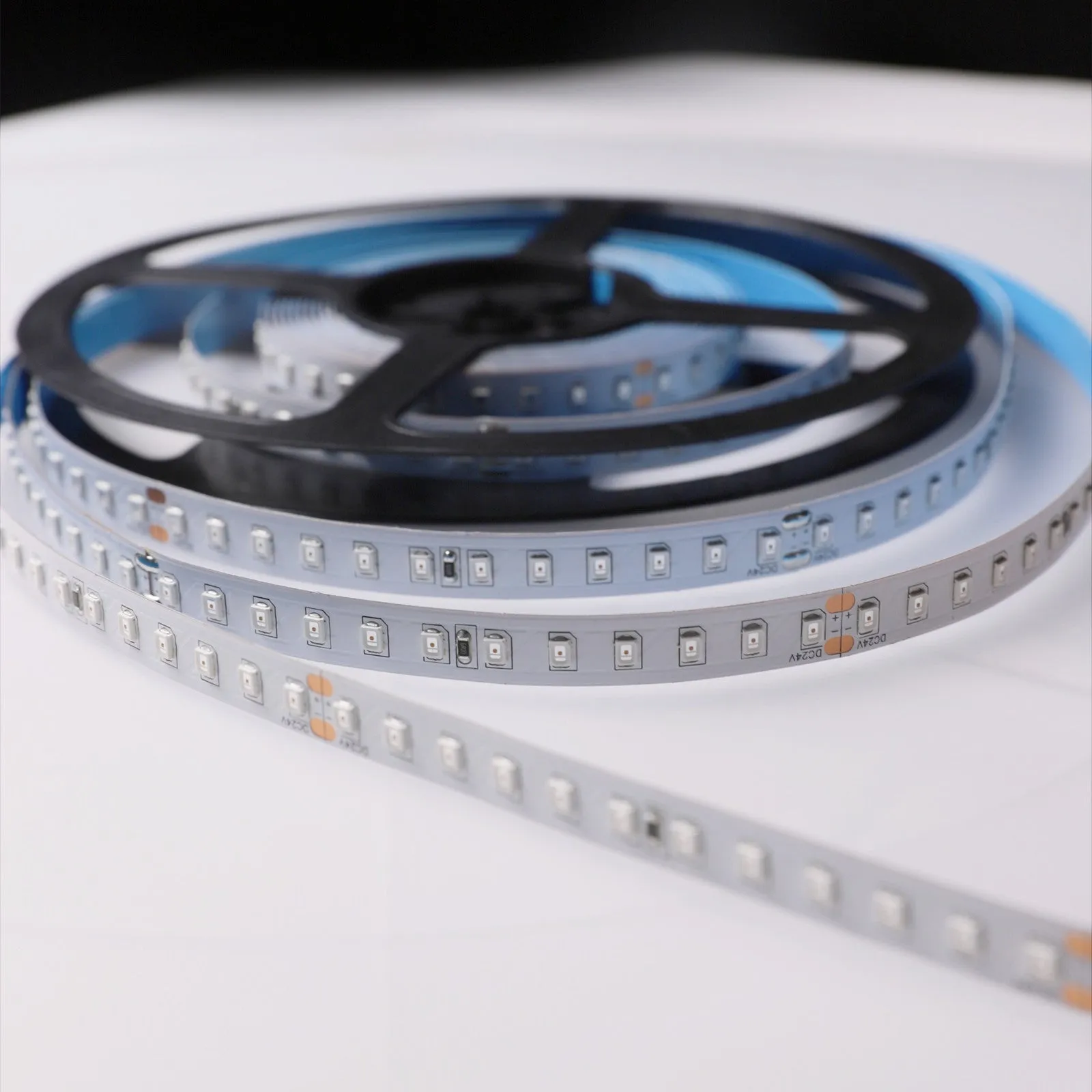 YUJILEDS® Red LED Flexible Strip - 120 LEDs/m - 5m/Reel